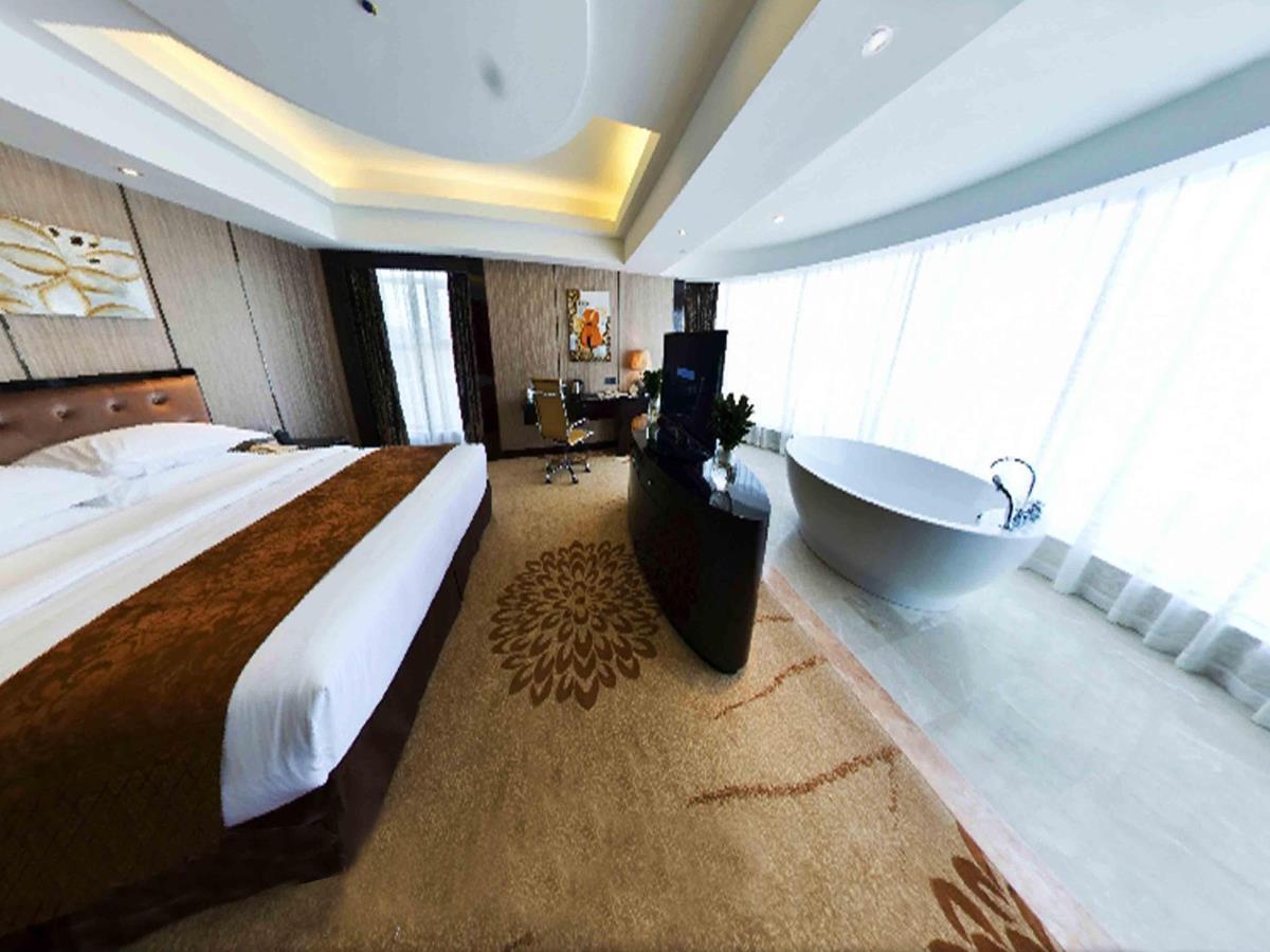 Wanjia International Hotel Csüancsou Kültér fotó