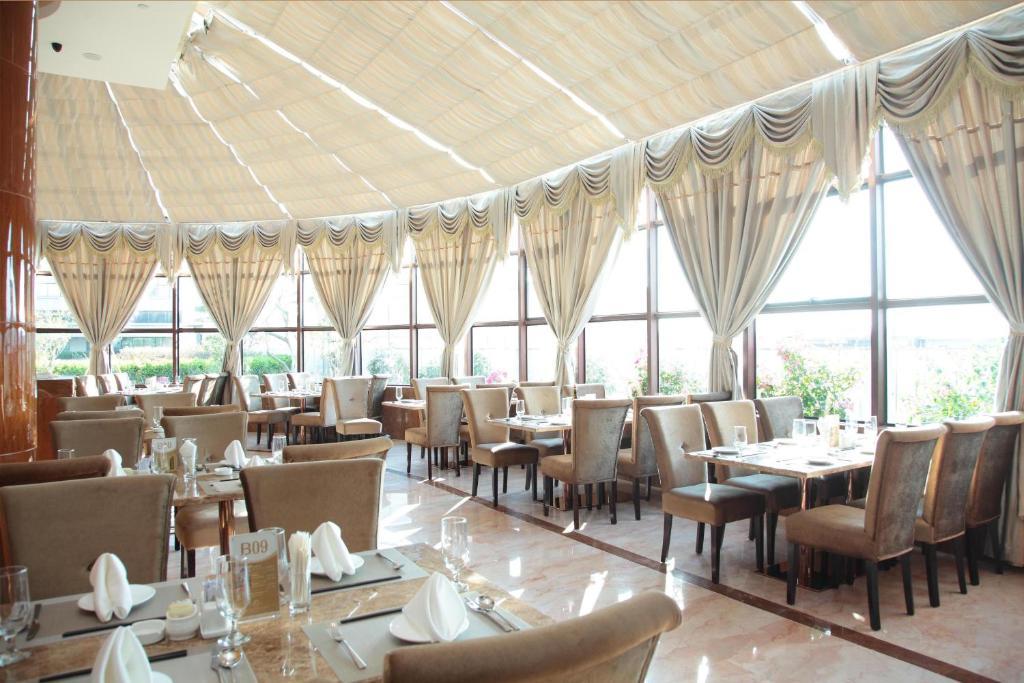 Wanjia International Hotel Csüancsou Kültér fotó